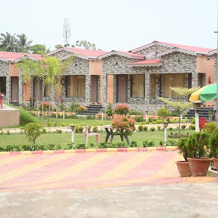 Golden View Resort And Restaurant Tajpur Bagian luar foto