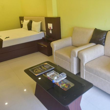 Golden View Resort And Restaurant Tajpur Bagian luar foto